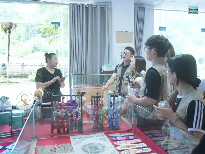 图片 图片